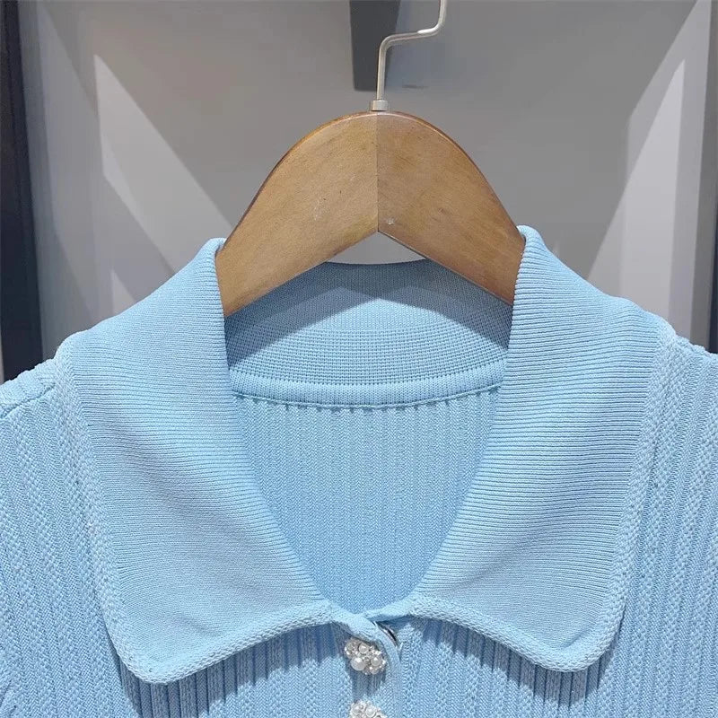 Vestido Curto Tricô Gola Polo e Bolsos Vivella Seraphina