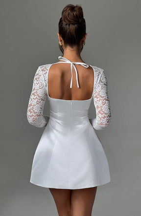 Vestido Curto Manga Longa de Renda Vivella Sansa