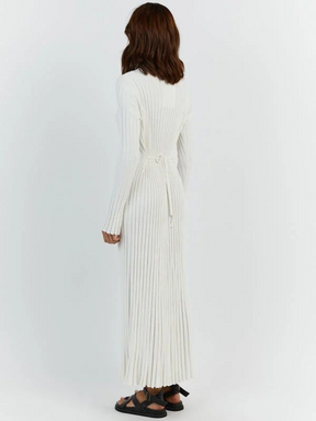 Vestido Midi de Malha com Gola Redonda e Mangas Vivella Veneza