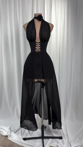 Vestido Frente Única de Tule e Amarrações Preto Vivella Harley