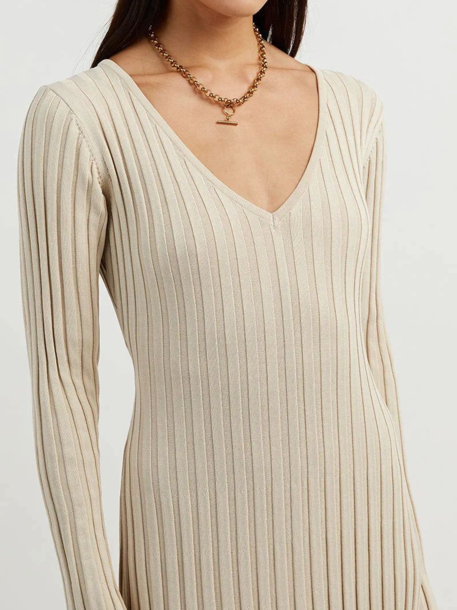 Vestido Midi de Malha com Decote em V e Manga Vivella Veneza