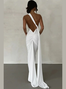 Vestido Longo Maxi de Um Ombro Só e Costas Abertas Vivella Natalie - FULL