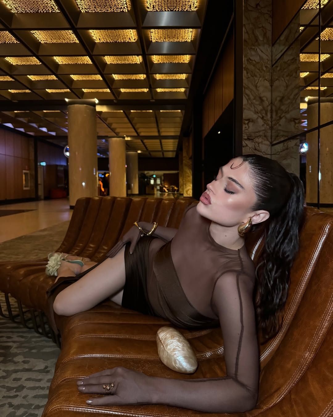 Vestido Curto Com Tule Irregular Vivella Mariáh