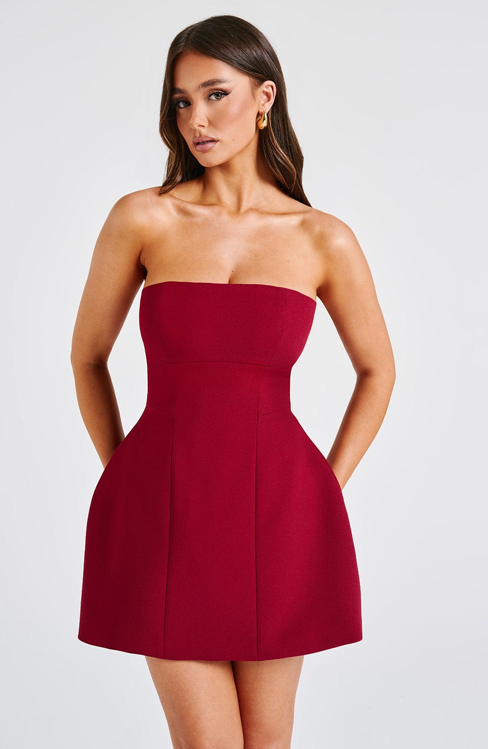 Vestido Curto Sem Alças Alfaiataria Vivella  Kiara