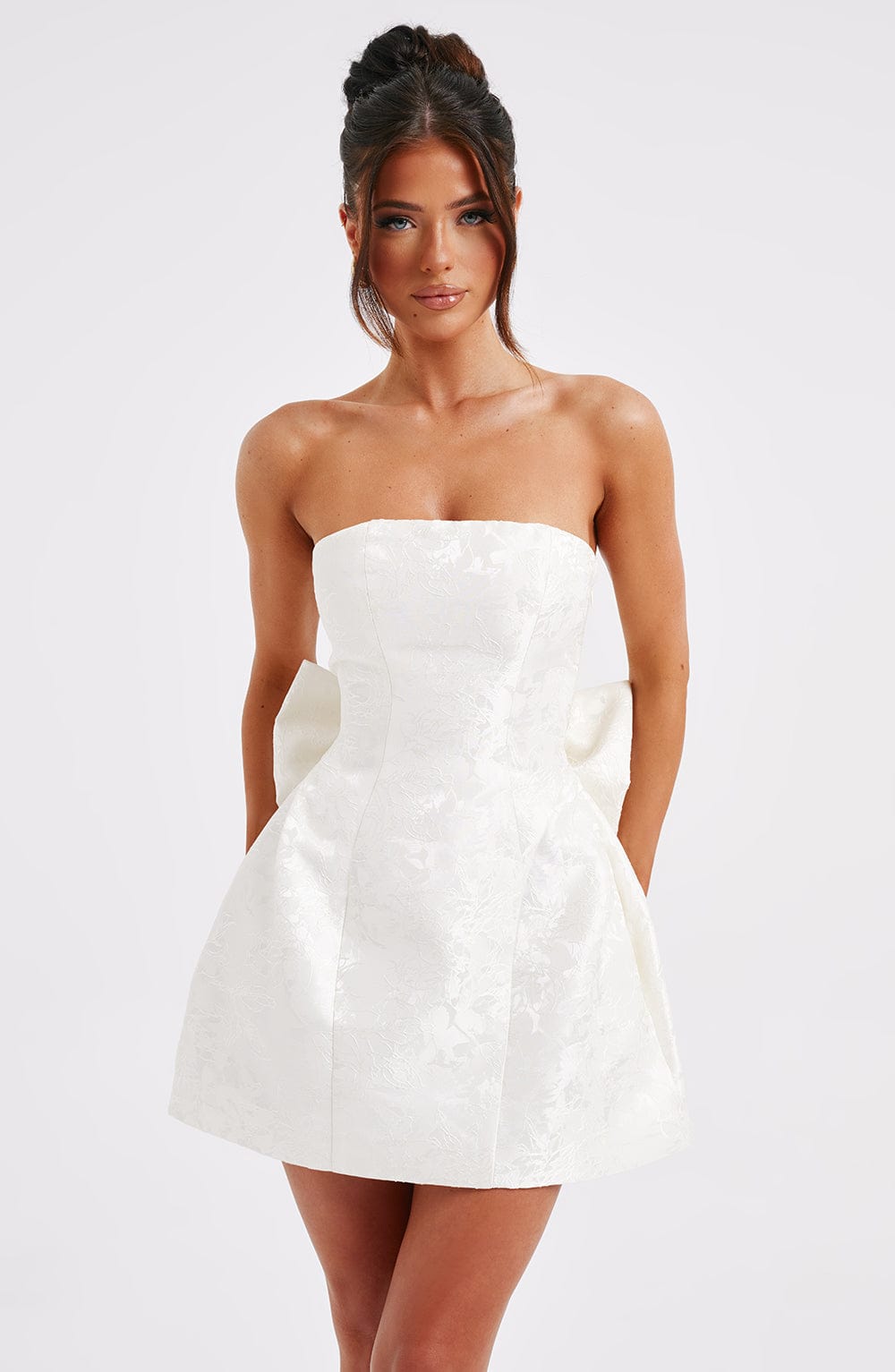 Vestido Curto Sem Alças Vivella Mariah
