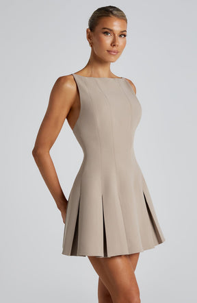Vestido Curto Alfaiataria Vivella Jade