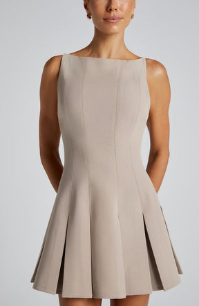 Vestido Curto Alfaiataria Vivella Jade