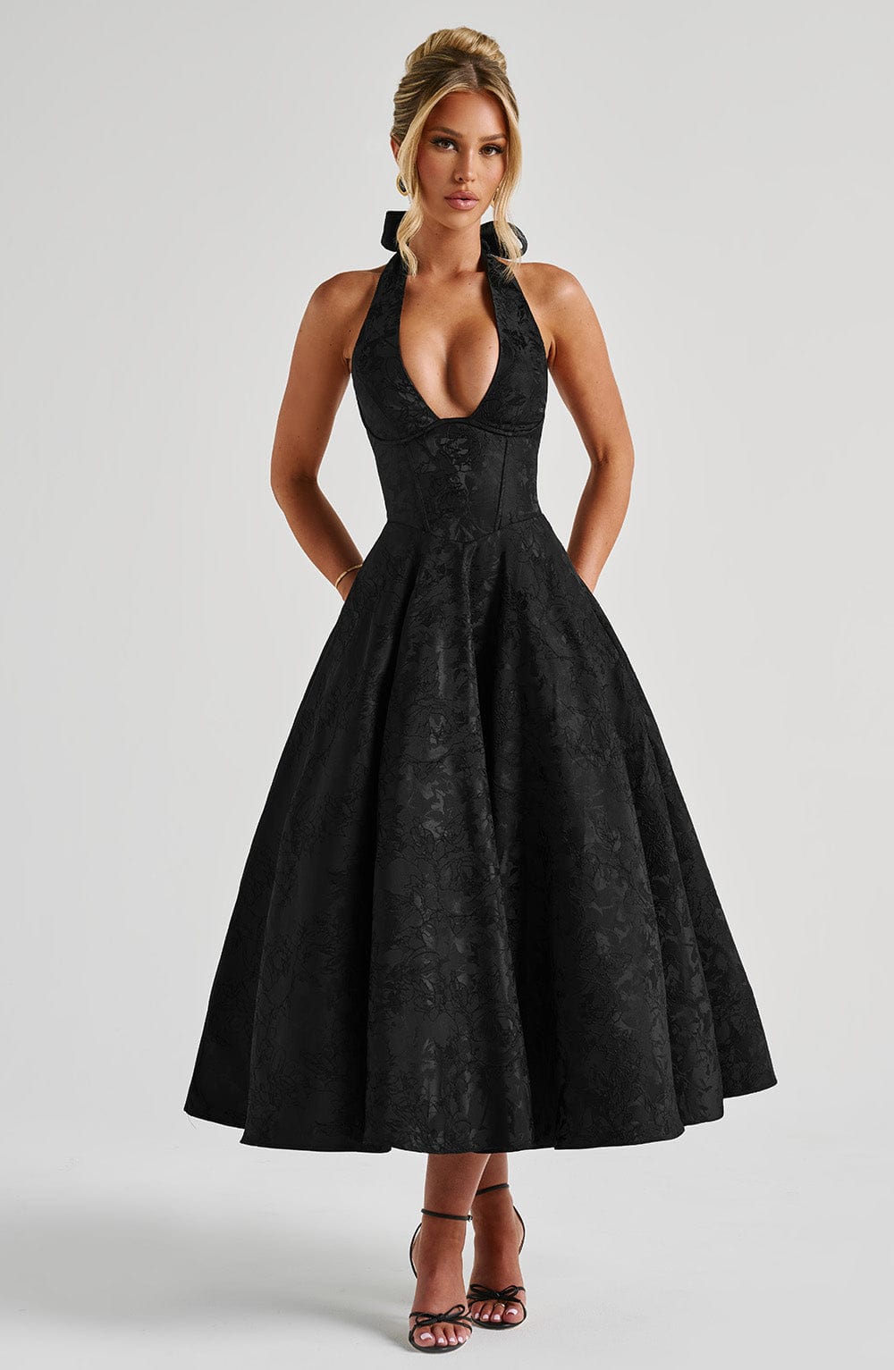 Vestido Midi Frente Único Vivella Passione