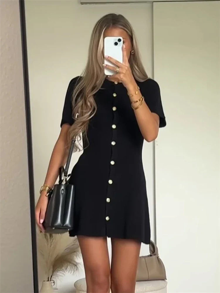 Vestido Curto Tricô com Botões Vivella Bele