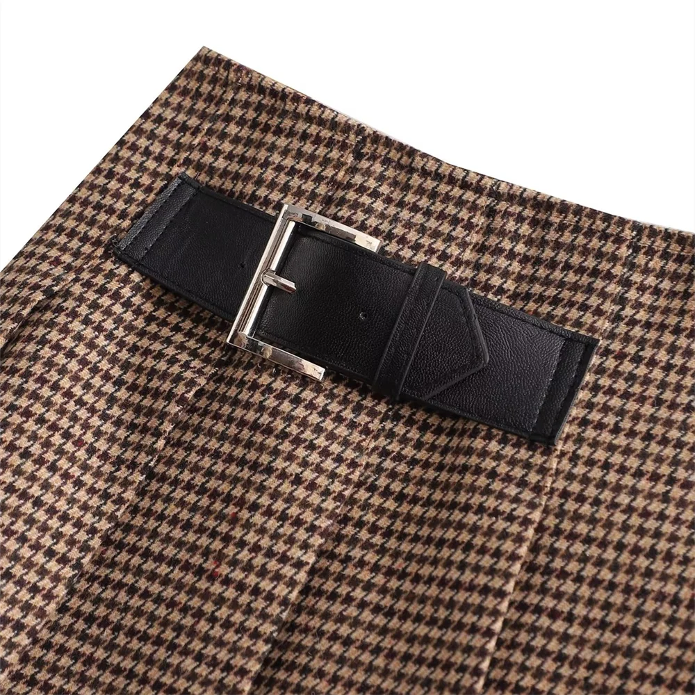 Conjunto Blazer e Saia Curta Plissada Vivella Charlotte