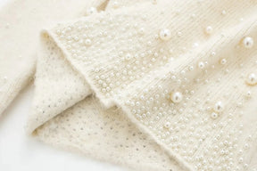 Conjunto Tricô Sueter e Saia com Pérolas Vivella Martina