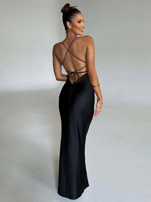 Vestido Longo Cetim Decote nas Costas Vivella Savanah