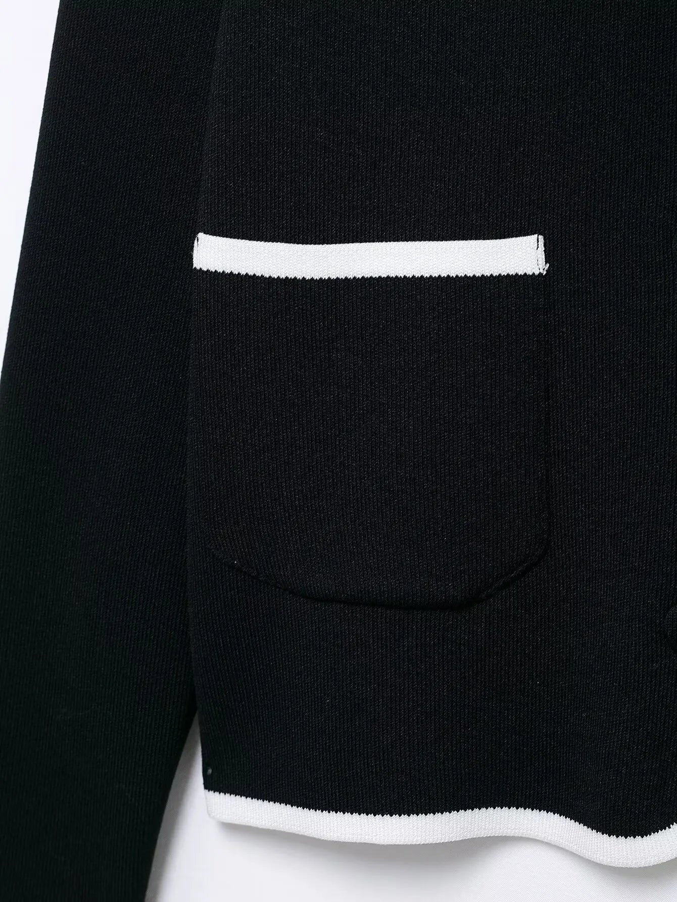 Conjunto Casaco Cardigan e Saia Curta Vivella Louise