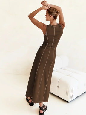 Vestido Midi de Malha Sem Mangas Vivella Eleganza