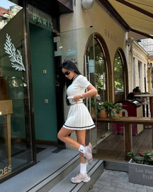 Conjunto Tricô Cropped e Saia Curta Plissada Vivella Chloé