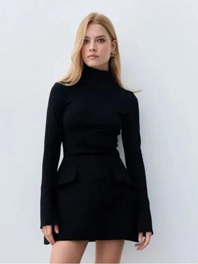 Vestido Curto Manga Longa Gola Alta Vivella Paris