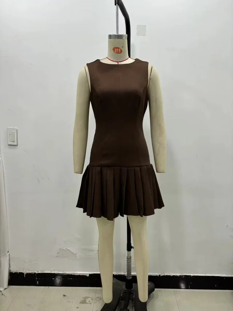 Vestido Curto Barra Plissada Vivella Amara