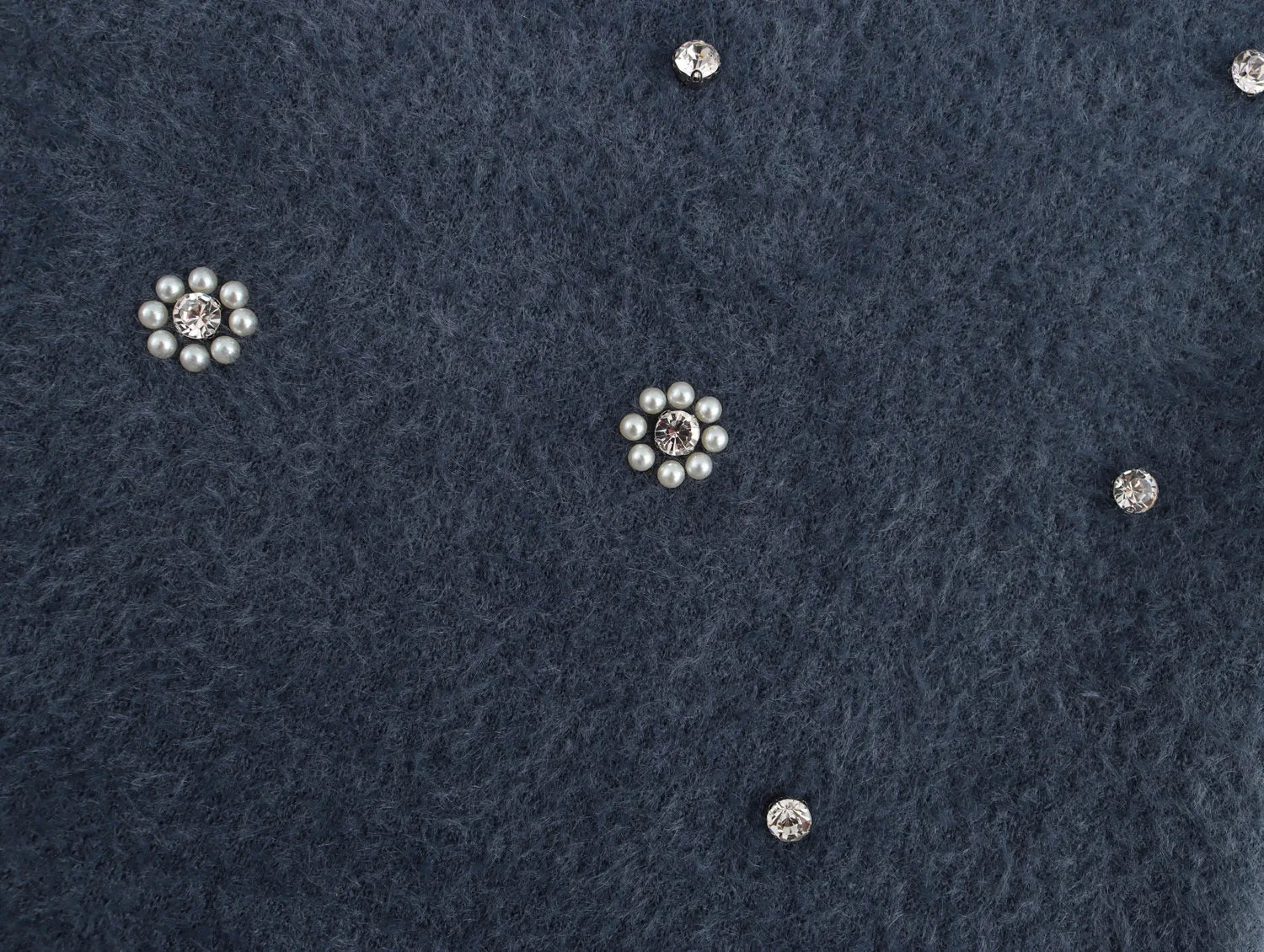 Vestido Curto Tricô com Pérolas Vivella Anya