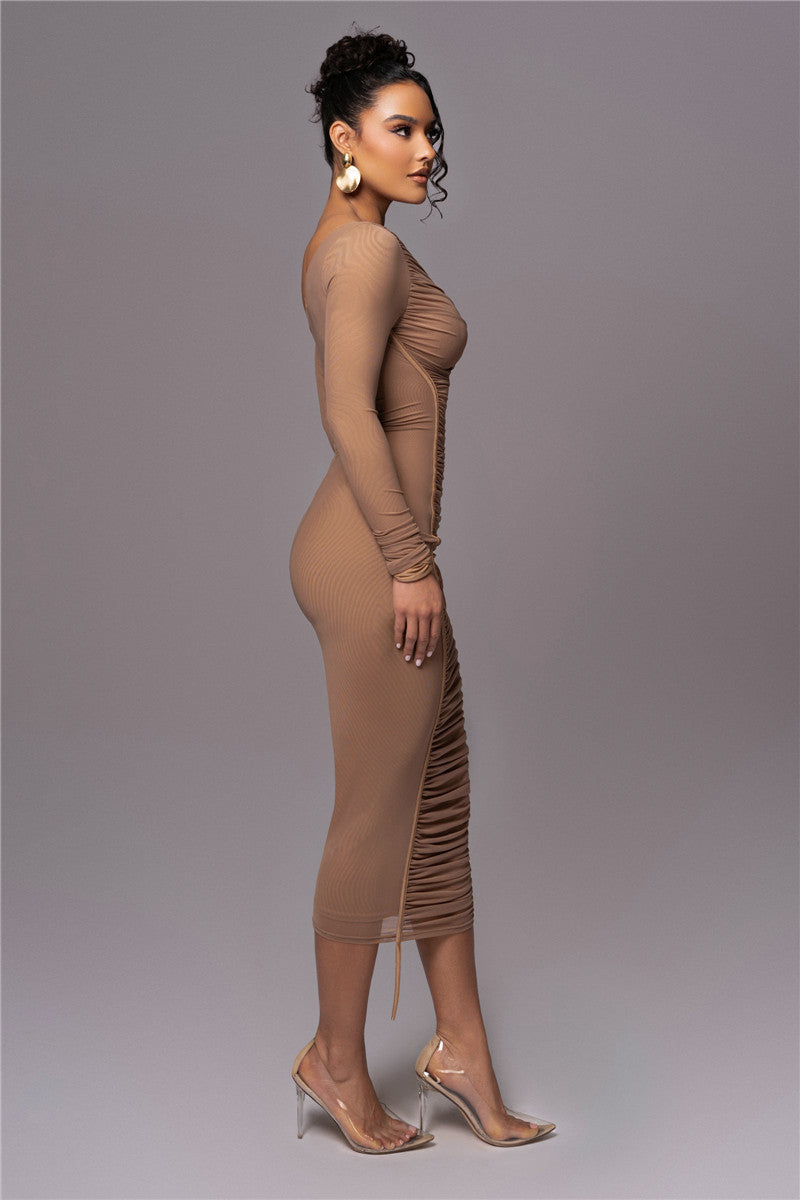 Vestido Midi Manga Longa de Tule Forrado Vivella Lauren