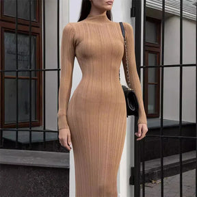Vestido Midi Manga Longa Gola Alta Vivella Amira