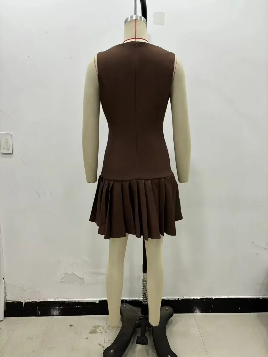 Vestido Curto Barra Plissada Vivella Amara