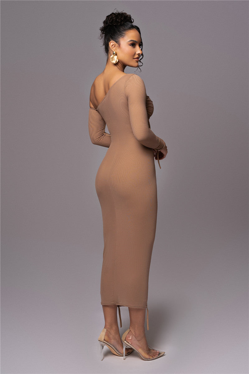 Vestido Midi Manga Longa de Tule Forrado Vivella Lauren