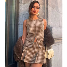 Conjunto Xadrez Colete com Botões e Saia Curta Vivella Megan