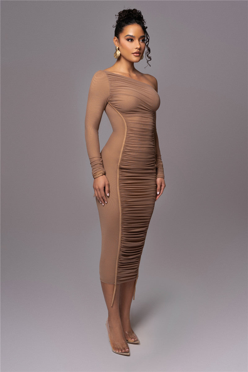 Vestido Midi Manga Longa de Tule Forrado Vivella Lauren
