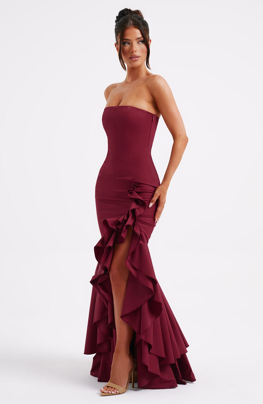 Vestido Longo com Fenda de  Babados Vivella Angelina Marsala