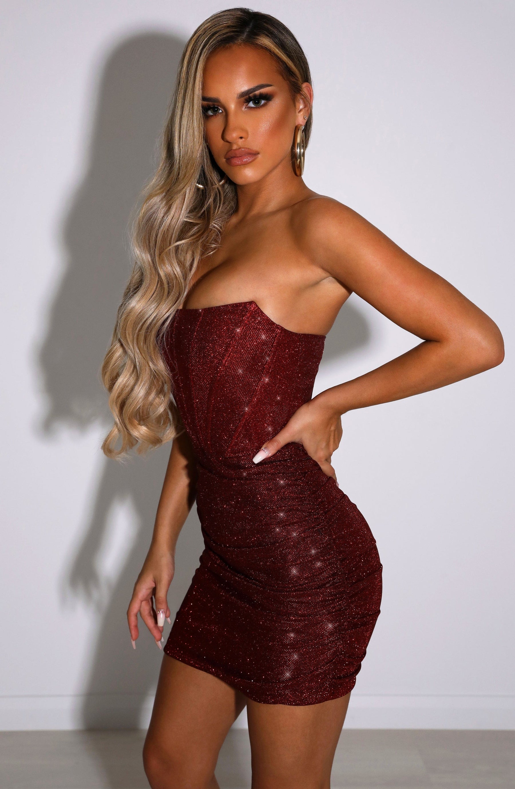 Vestido Curto de Brilho Vermelho Vivella Cindy