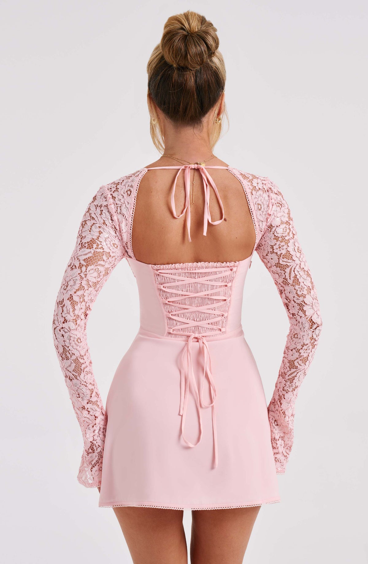 Vestido Curto Manga Longa de Renda Vivella Jacinta Rosa