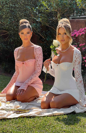 Vestido Curto Manga Longa de Renda Vivella Jacinta Rosa