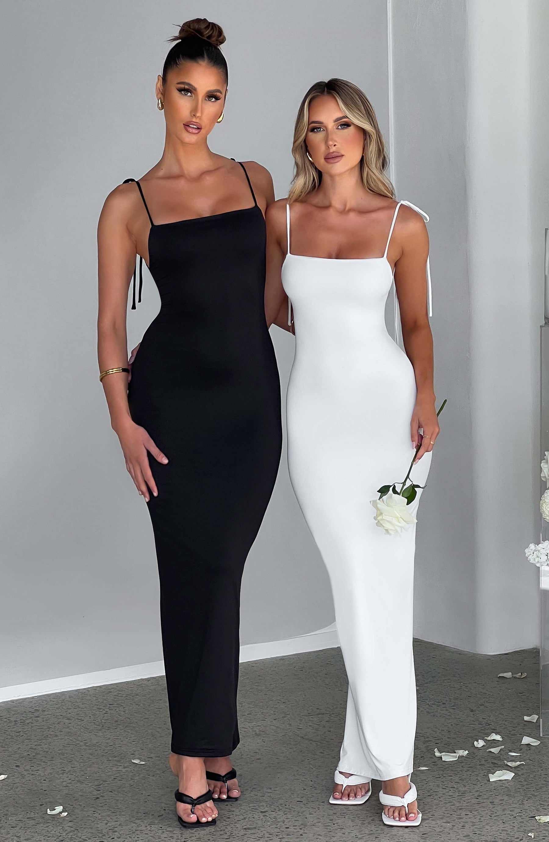 Vestido Longo Costas Aberta Vivella Sanya - FULL