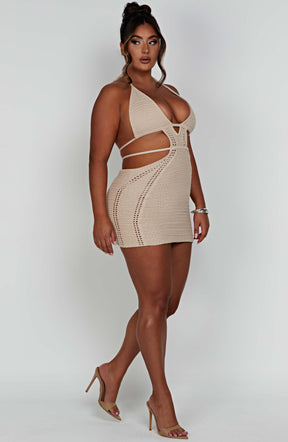Vestido Curto Crochê Bege Premium Vivella Arabella - OÁSIS